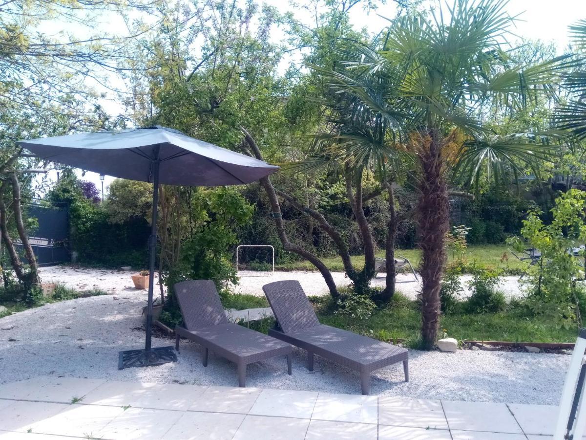 Maison Grandes Chambres Avec Cuisine -Jardin -Terrasse-Bbq Bastanes Ngoại thất bức ảnh
